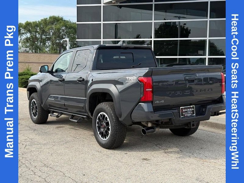Used 2024 Toyota Tacoma TRD Off-Road w/ TRD Off Road Premium Package AWD/4WD image 5