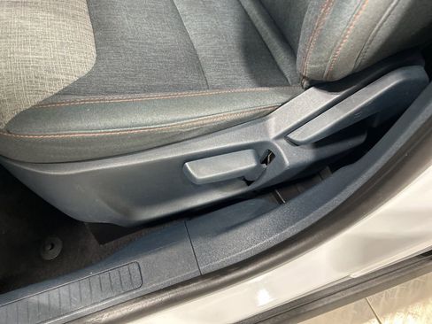 Used 2022 Ford Maverick XLT image 10