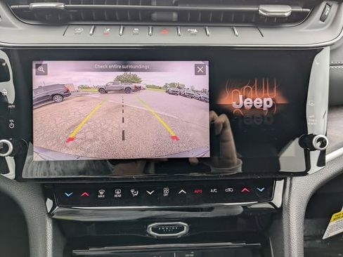 New 2026 Jeep Grand Cherokee L 4WD image 26