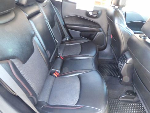 Used 2021 Jeep Compass Trailhawk AWD/4WD image 14