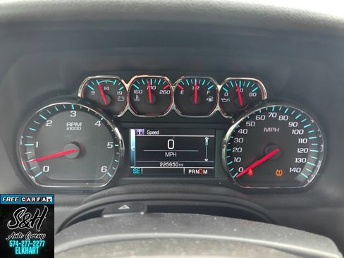 Used 2015 Chevrolet Tahoe LT AWD/4WD image 25