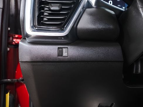 Used 2024 GMC Canyon Elevation w/ Convenience Package AWD/4WD image 20