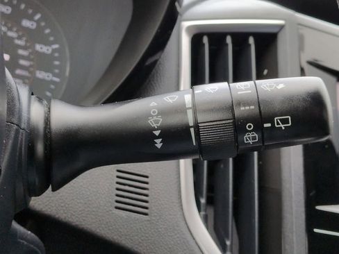 Certified 2023 Subaru Crosstrek 2.0i image 26