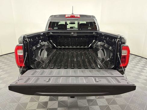 New 2026 GMC Canyon AT4 w/ AT4 Premium Package image 34