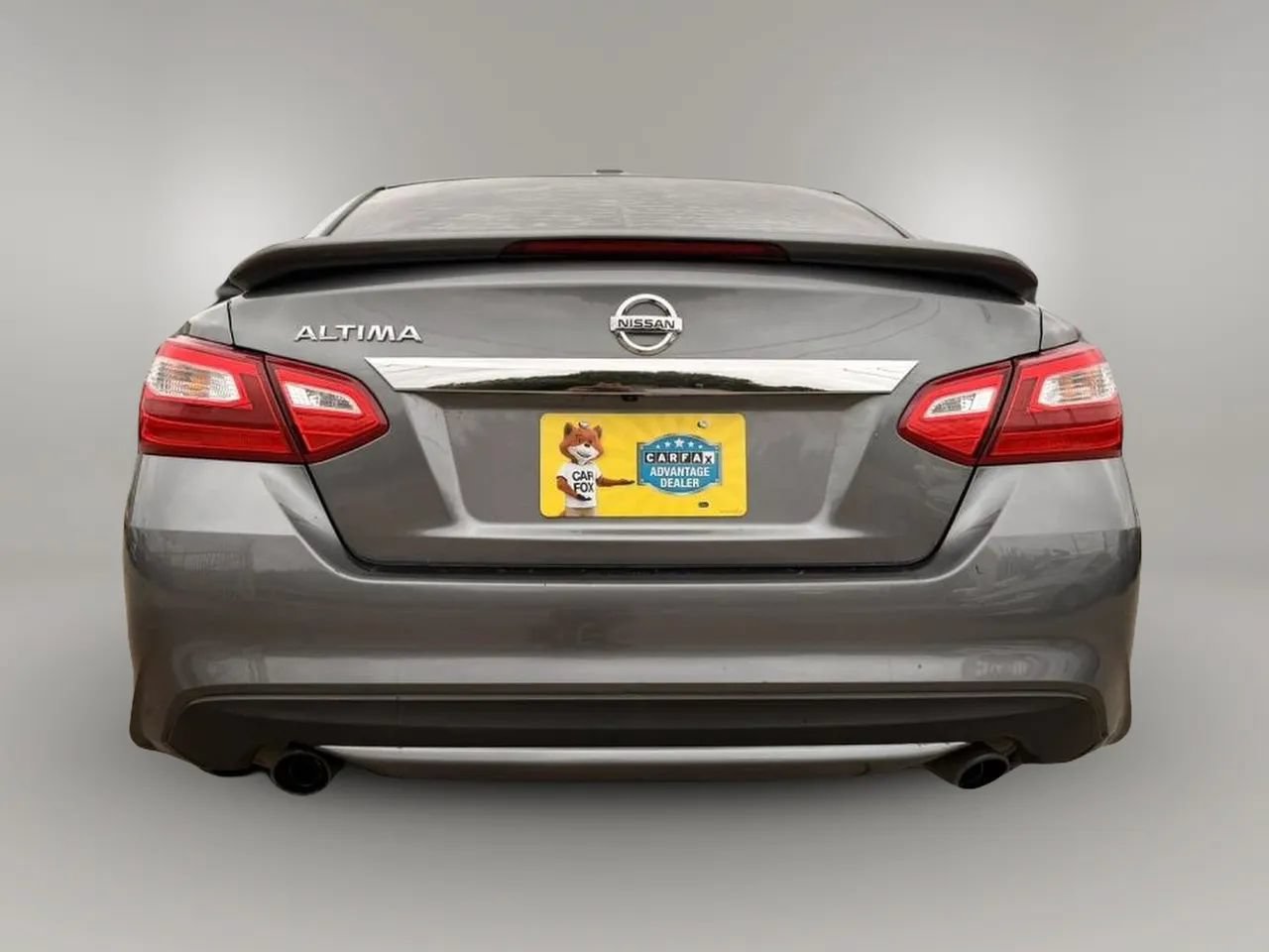 Used 2016 Nissan Altima 2.5 SL w/ 2.5 Technology w/LED Package FWD image 12