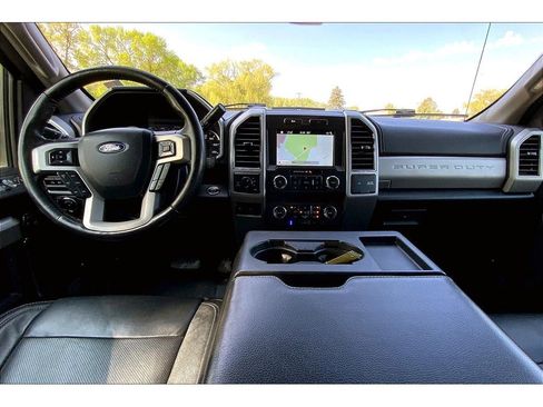Used 2019 Ford F250 Lariat w/ Lariat Ultimate Package image 16