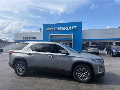 Used 2023 Chevrolet Traverse LT AWD/4WD image 1