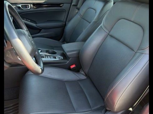 Used 2025 Honda Civic Sport Touring image 8