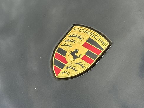 Used 2019 Porsche 718 Cayman image 30