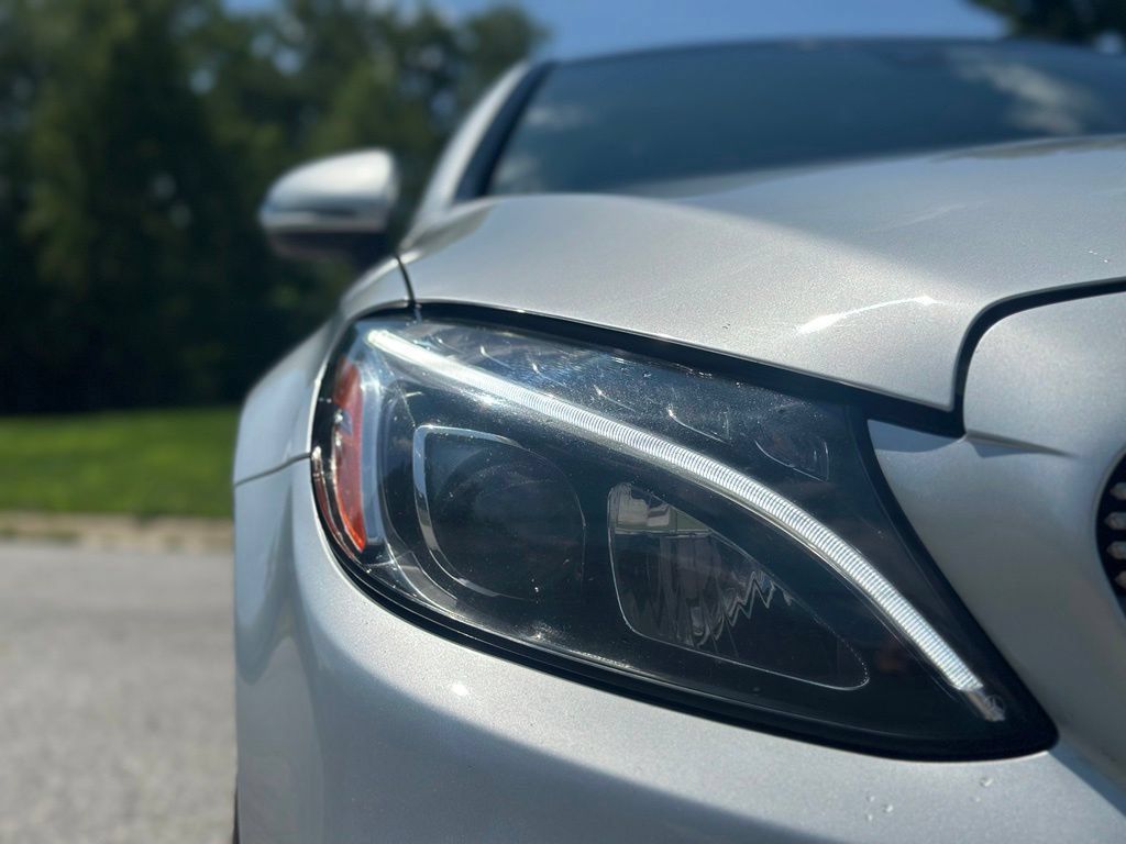 Used 2017 Mercedes-Benz C 300 4MATIC Coupe image 9