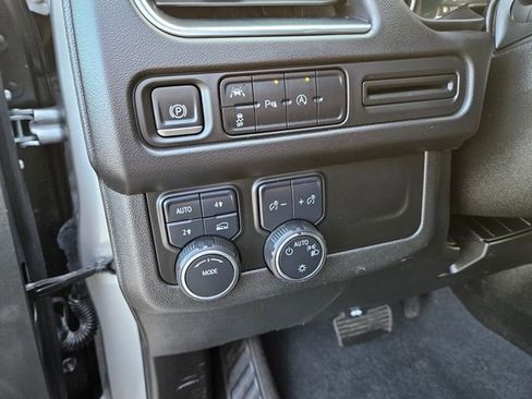 Used 2023 Chevrolet Tahoe LS AWD/4WD image 21