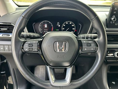 Used 2023 Honda Pilot EX-L image 18