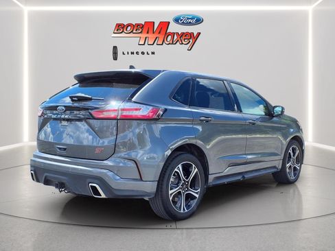 Used 2023 Ford Edge ST AWD/4WD image 4