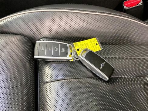 Used 2017 Genesis G80 3.8 w/ Option Group 03 image 14