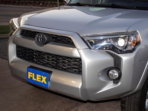 Used 2019 Toyota 4Runner SR5 image 20
