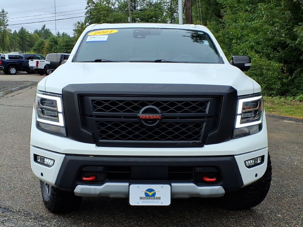 Used 2021 Nissan Titan PRO-4X w/ Pro-4x Convenience Package AWD/4WD image 8