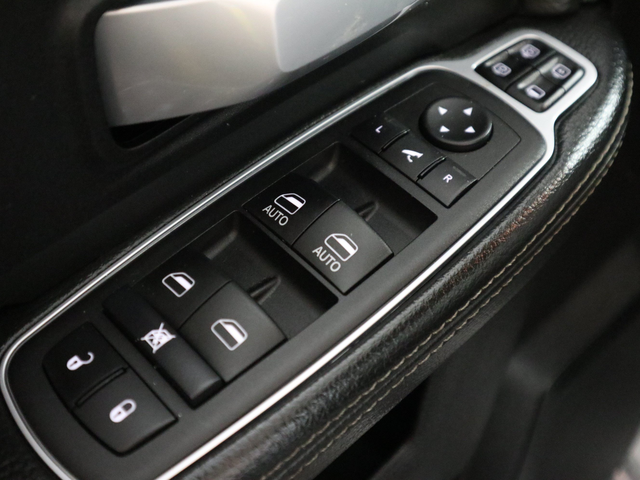 Used 2024 RAM 2500 Big Horn AWD/4WD image 31
