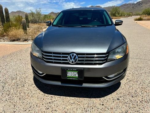 Used 2014 Volkswagen Passat TDI SE image 9