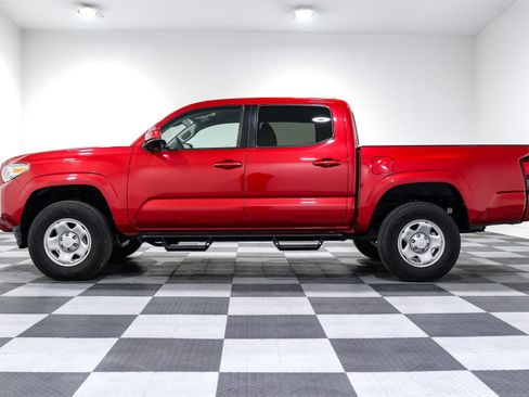 Used 2021 Toyota Tacoma SR image 4