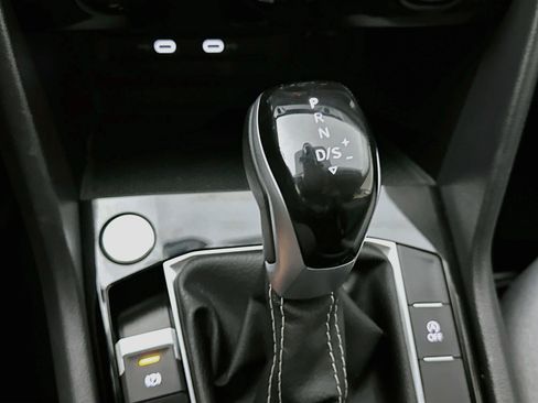 Used 2024 Volkswagen Taos S FWD image 24