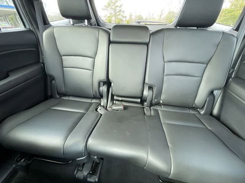 Used 2023 Honda Passport EX-L image 15