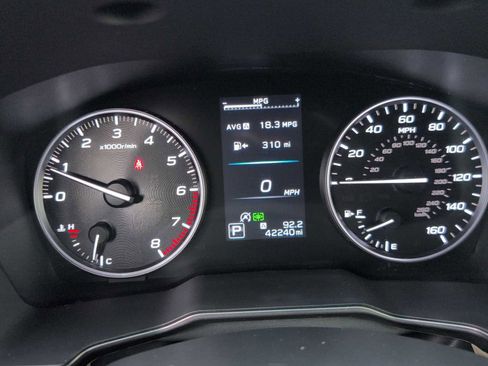 Certified 2022 Subaru Outback Limited image 33