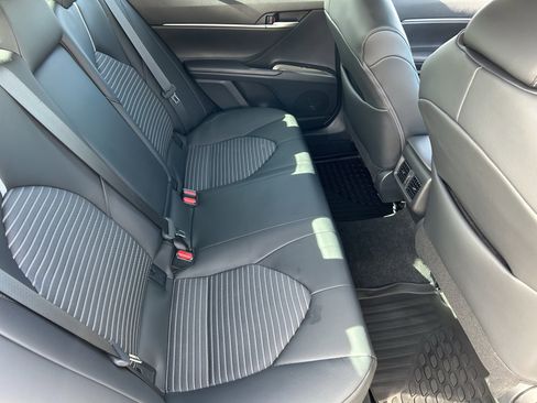 Used 2024 Toyota Camry SE w/ Audio Upgrade Package image 13