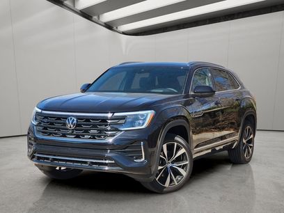 New 2025 Volkswagen Atlas Cross Sport SEL Premium R-Line
