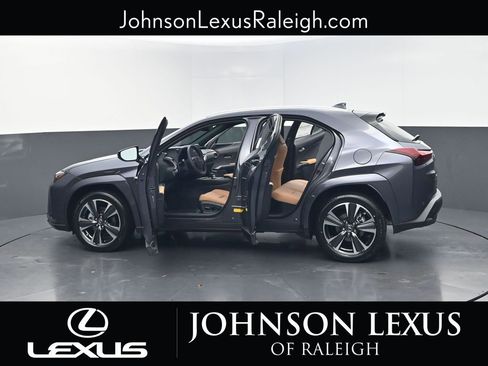 New 2026 Lexus UX 300h FWD image 37
