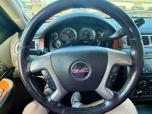Used 2008 GMC Sierra 2500 SLT w/ Convenience Package AWD/4WD image 10