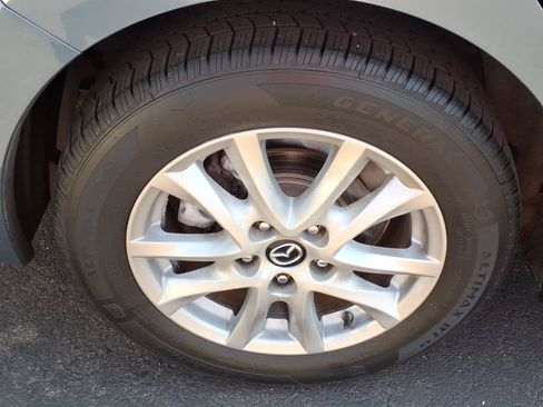 Used 2014 MAZDA MAZDA3 i Grand Touring FWD image 5