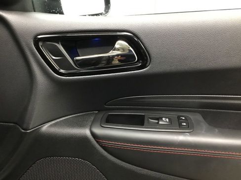 Used 2023 Dodge Durango GT image 27