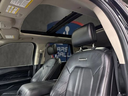 Used 2020 Ford Expedition Max Platinum image 45