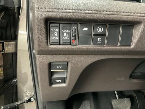 Used 2022 Honda Odyssey EX-L image 34