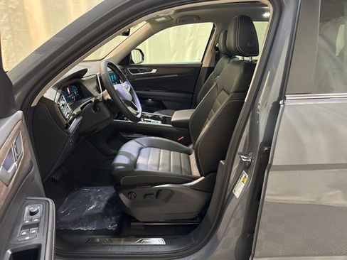 New 2026 Volkswagen Atlas SEL image 13