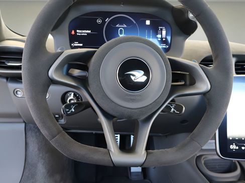 New 2026 McLaren Artura image 17