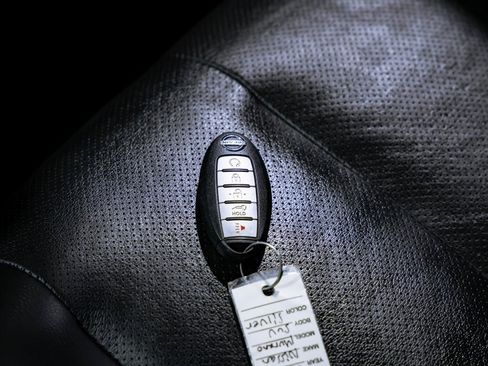 Used 2018 Nissan Murano SL image 11