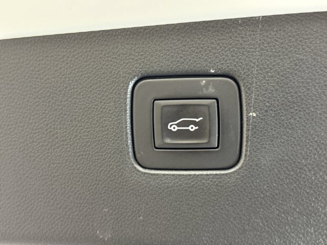 Used 2024 Buick Envista Sport Touring w/ Convenience I Package FWD image 25