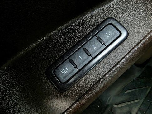 Used 2017 GMC Yukon Denali AWD/4WD image 21