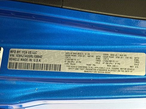 Used 2024 Jeep Gladiator Sport image 33