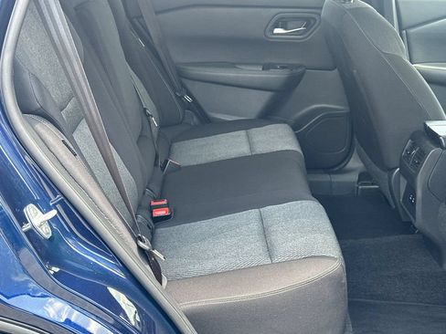 Used 2025 Nissan Rogue SV AWD/4WD image 15