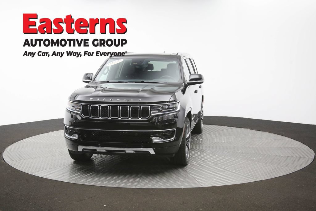 Used 2024 Jeep Wagoneer Series III w/ Premium Group I AWD/4WD image 61