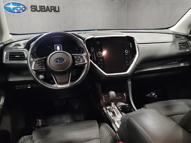 Used 2023 Subaru Ascent Premium w/ Convenience Package AWD/4WD image 2