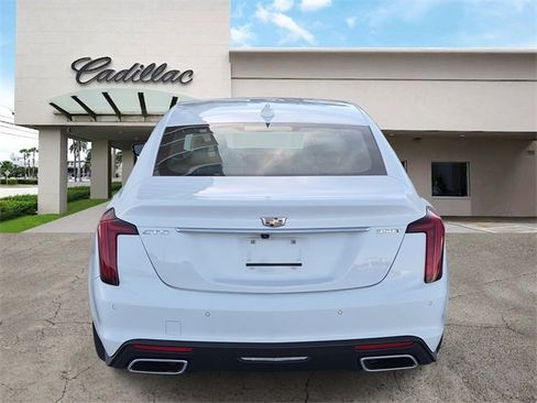 Certified 2022 Cadillac CT5 Luxury image 4