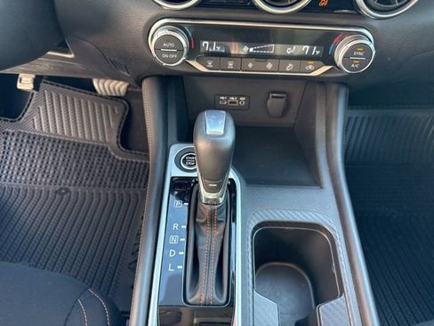 Used 2022 Nissan Sentra SR w/ Electronics Package image 18