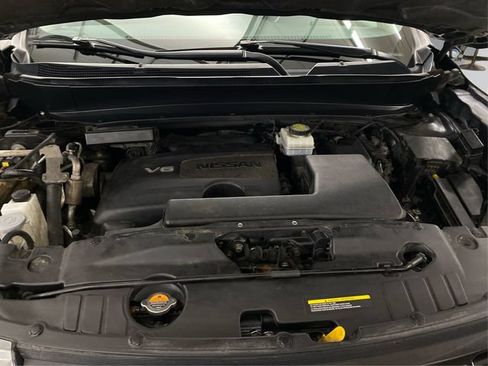 Used 2020 Nissan Pathfinder SL AWD/4WD image 12