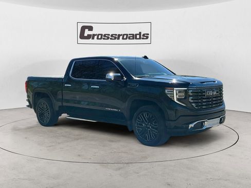 Used 2022 GMC Sierra 1500 Denali Ultimate AWD/4WD image 7