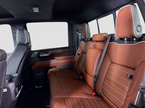 New 2026 GMC Sierra 3500 Denali Ultimate image 25