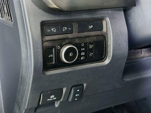 Used 2024 Ford F350 Lariat w/ Lariat Ultimate Package image 12