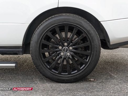 Used 2012 Land Rover Range Rover Supercharged AWD/4WD image 10